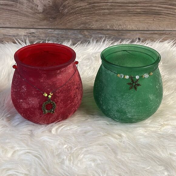 San Miguel Holiday Two Frosted Glass Pillar Candle Holders, Red and Green - Picture 3 of 6
